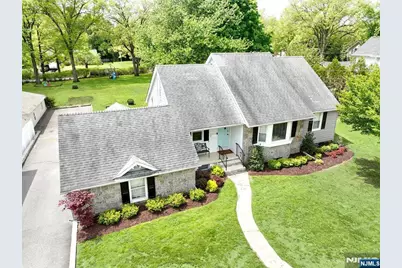 7 Madison Heights, Wyckoff Township, NJ 07481 - Photo 1