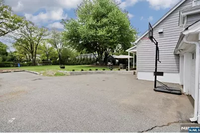 7 Madison Heights, Wyckoff Township, NJ 07481 - Photo 31