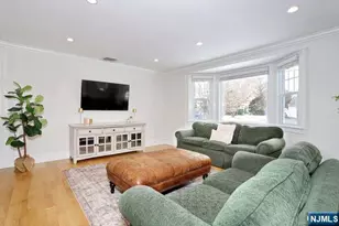 7 Madison Heights, Wyckoff Township, NJ 07481 - Photo 13