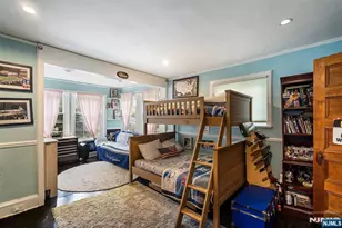 290 Clinton Pl, Hackensack, NJ 07601 - Photo 33