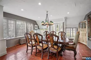 290 Clinton Pl, Hackensack, NJ 07601 - Photo 11