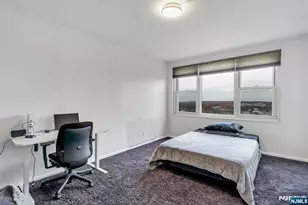 555 North Ave 17S, Fort Lee, NJ 07024 - Photo 17