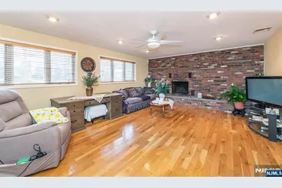 1 Lenape Trail, Wayne, NJ 07470 - Photo 13