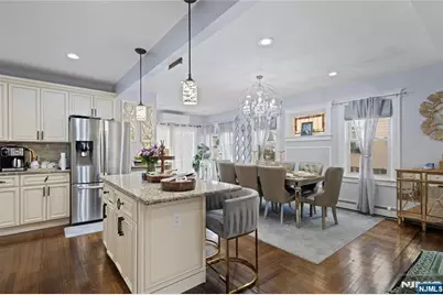 562 Oregon Avenue, Cliffside Park, NJ 07010 - Photo 7