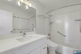 2150 Center Ave 19E, Fort Lee, NJ 07024 - Photo 19