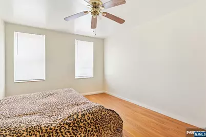 19 Lyons Avenue 409 #409, Newark, NJ 07112 - Photo 7