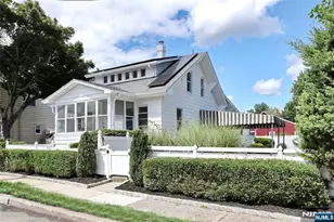 7-29 Cedar St, Fair Lawn, NJ 07410 - Photo 3