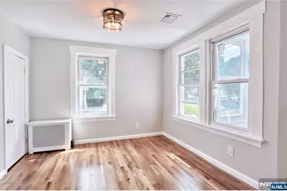 7-29 Cedar Street, Fair Lawn, NJ 07410 - Photo 9