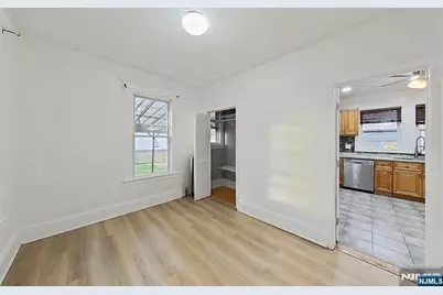 703 Schuyler Avenue, Kearny, NJ 07032 - Photo 19