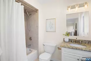 2 Kathleen Ct C002, Ridgefield, NJ 07657 - Photo 13