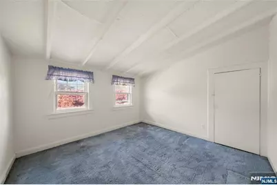 5-23 Canger Place, Fair Lawn, NJ 07410 - Photo 17