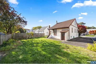 5-23 Canger Place, Fair Lawn, NJ 07410 - Photo 23