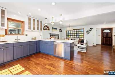 4 Gail Place, Secaucus, NJ 07094 - Photo 21