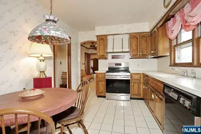 75 Cleveland Street, Hackensack, NJ 07601 - Photo 29