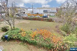 75 Cleveland St, Hackensack, NJ 07601 - Photo 5