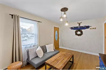 43 Birchwood Drive, Elmwood Park, NJ 07407 - Photo 5