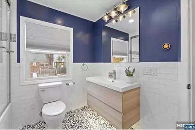 43 Birchwood Drive, Elmwood Park, NJ 07407 - Photo 23