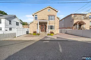 28 Ramella Ave, Moonachie, NJ 07074 - Photo 3
