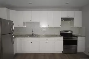 437 7th Ave, Newark, NJ 07107 - Photo 3