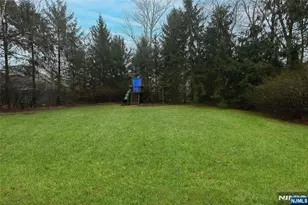 22 Pembroke Trail, Upper Saddle River, NJ 07458 - Photo 31