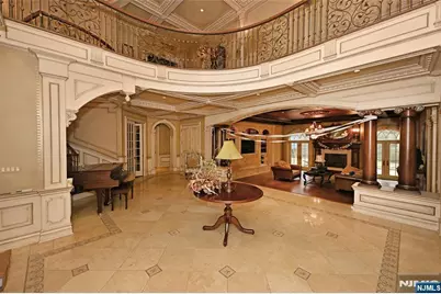 22 Pembroke Trail, Upper Saddle River, NJ 07458 - Photo 3