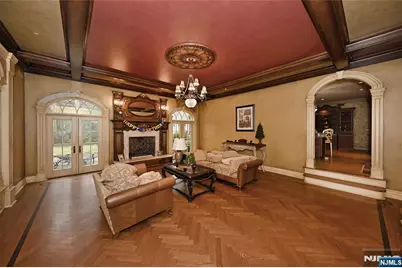 22 Pembroke Trail, Upper Saddle River, NJ 07458 - Photo 5