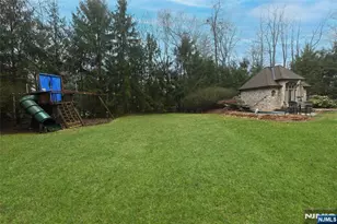 22 Pembroke Trail, Upper Saddle River, NJ 07458 - Photo 33