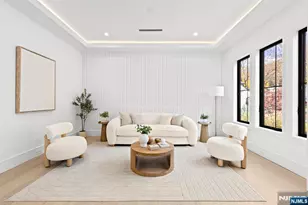 375 Burnet Pl, Paramus, NJ 07652 - Photo 9