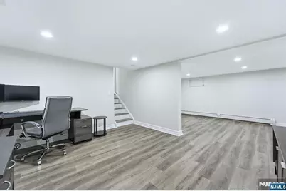 226 Barnert Avenue, Totowa, NJ 07512 - Photo 15