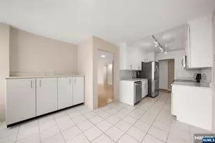 200 Winston Dr 508, Cliffside Park, NJ 07010 - Photo 11