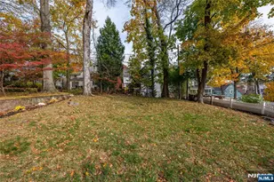 211 Conway Ct, South Orange, NJ 07079 - Photo 21