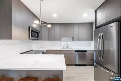 126 Hackett Place 101-A #101-A, Rutherford, NJ 07070 - Photo 11