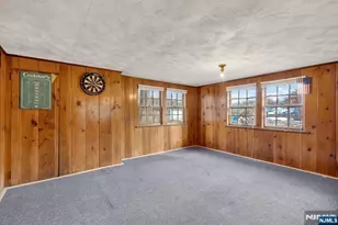 83 Lakeview Ave, Ringwood, NJ 07456 - Photo 25