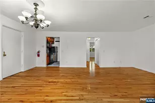93 Presidential Dr, Englewood, NJ 07631 - Photo 5