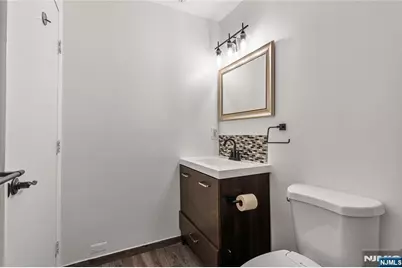 93 Presidential Drive, Englewood, NJ 07631 - Photo 23