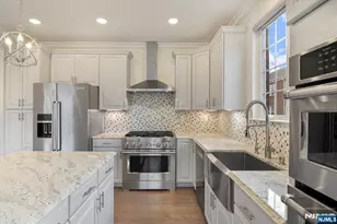 105 Ramsey Terrace 105, Fair Lawn, NJ 07410 - Photo 3