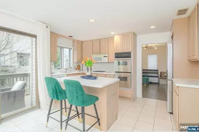 501 Elm Court T089 #T089, Norwood, NJ 07648 - Photo 5