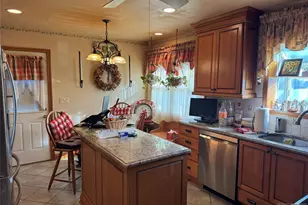 260 Greve Dr, New Milford, NJ 07646 - Photo 9