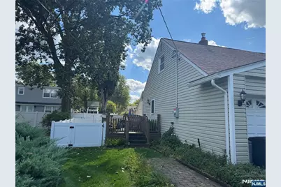 260 Greve Drive, New Milford, NJ 07646 - Photo 3