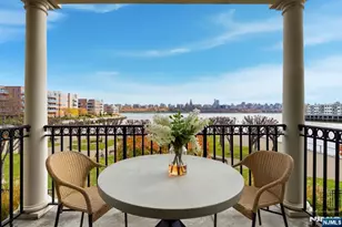 32 Marquis Ct, Edgewater, NJ 07020 - Photo 9