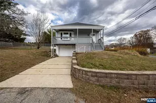 4 Lloyd Ave, Stanhope, NJ 07874 - Photo 25