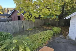 18 Spencer St, Newark, NJ 07106 - Photo 11