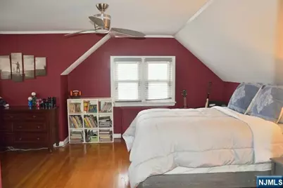 21 N Crest Drive, Cresskill, NJ 07626 - Photo 13