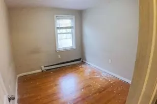 15 Somerset St, Garfield, NJ 07026 - Photo 9