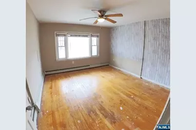 15 Somerset Street, Garfield, NJ 07026 - Photo 3