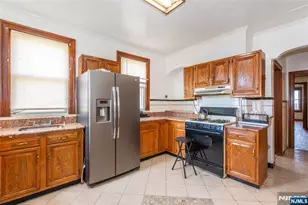 308 Davis Ave, Harrison, NJ 07029 - Photo 19