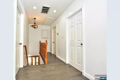 660 Arcadia Road, Ridgewood, NJ 07450 - Photo 15