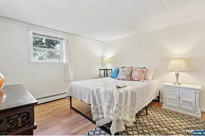 29 Sycamore Avenue, Livingston, NJ 07039 - Photo 21