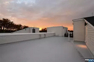 165 Delaware Ave 3, Jersey City, NJ 07306 - Photo 15