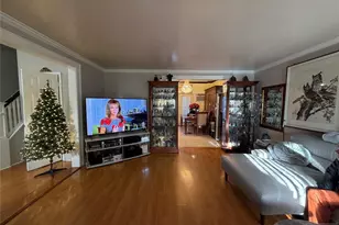 61 Homestead Ave, Palisades Park, NJ 07650 - Photo 5